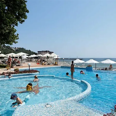 Hotel Marina Sunny Day